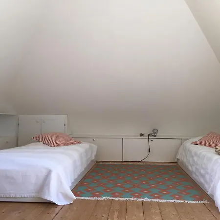 Apartment Hideaway *